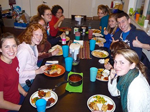 /washington/images/wcsc-40th-scholarship-shared-meal.jpg